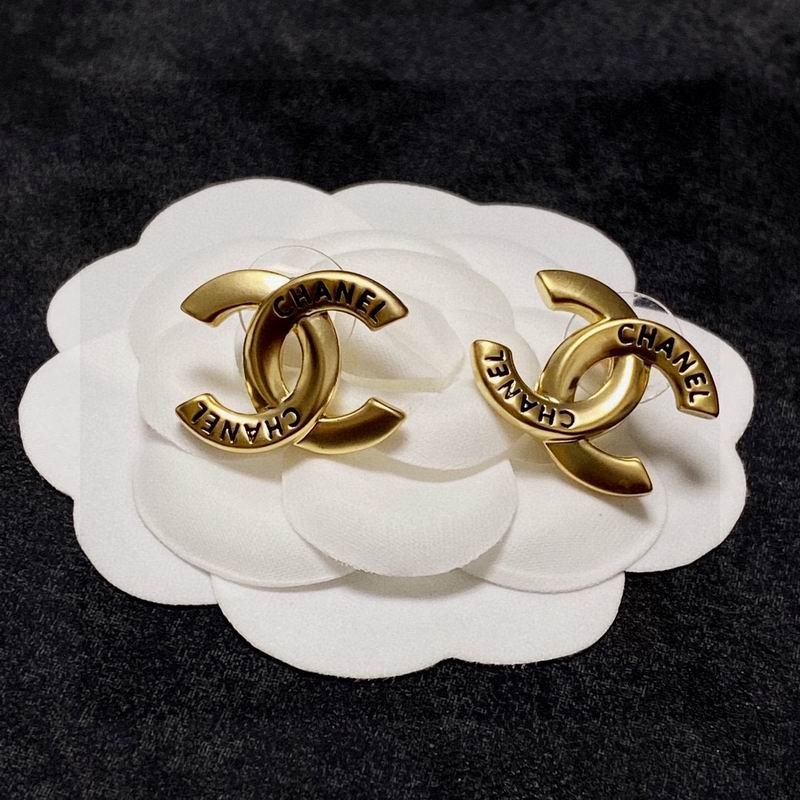 CHANEL Earring
