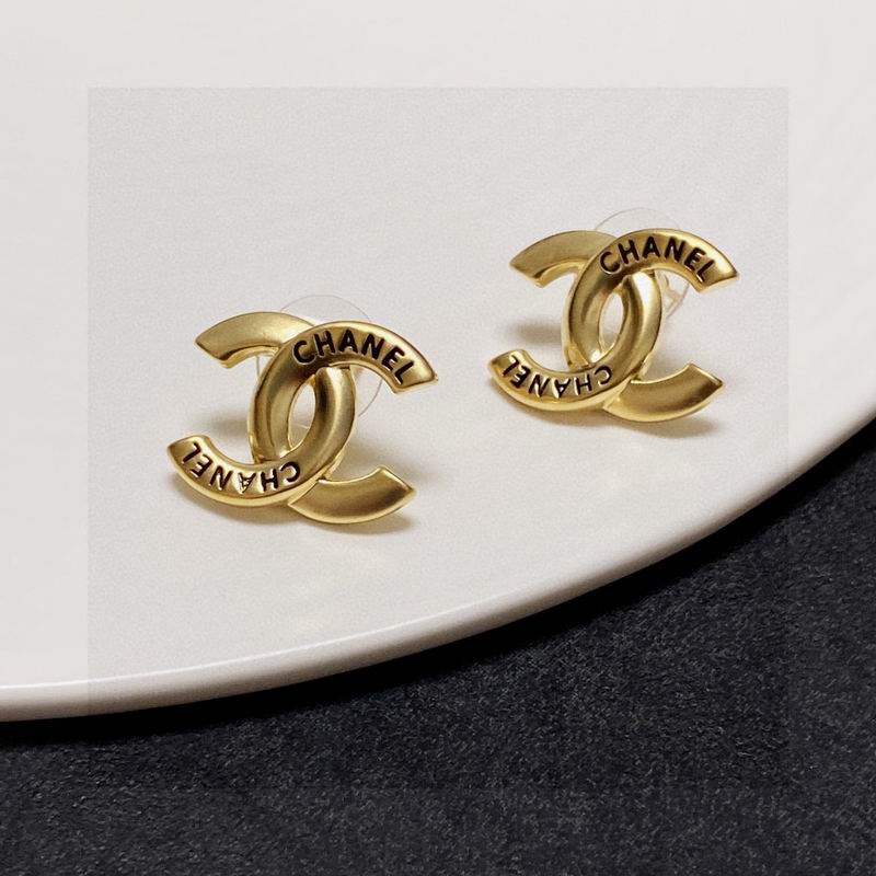 CHANEL Earring