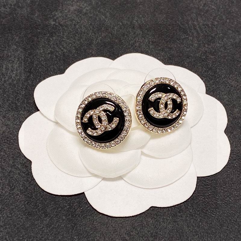 CHANEL Earring