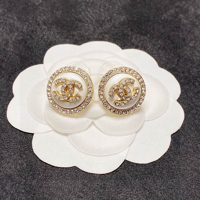 CHANEL Earring