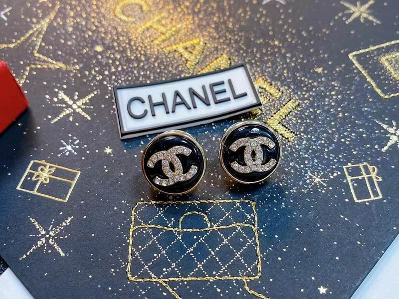 CHANEL Earring