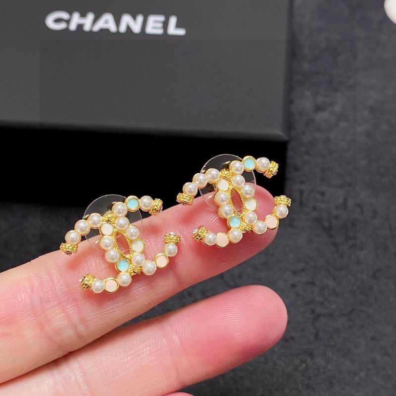CHANEL Earring