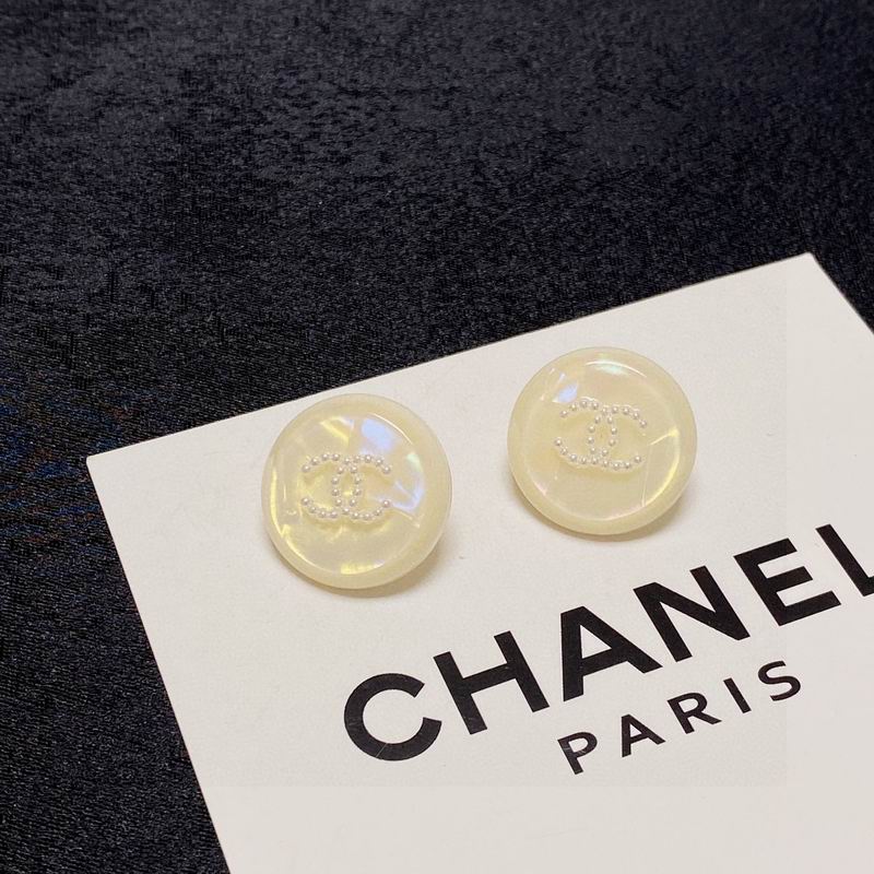 CHANEL Earring