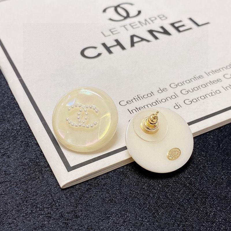 CHANEL Earring