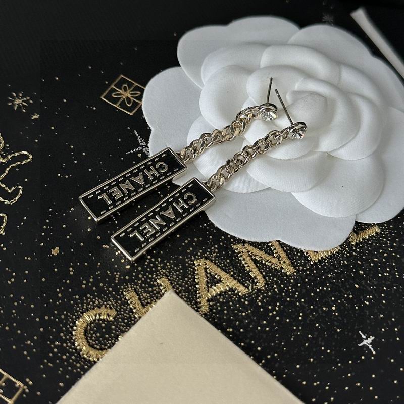CHANEL Earring