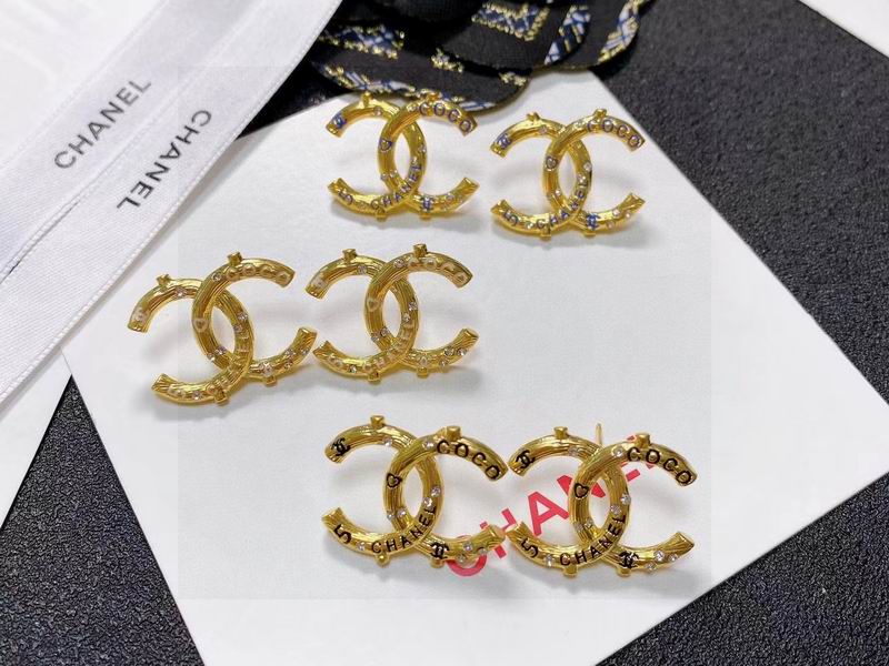 CHANEL Earring