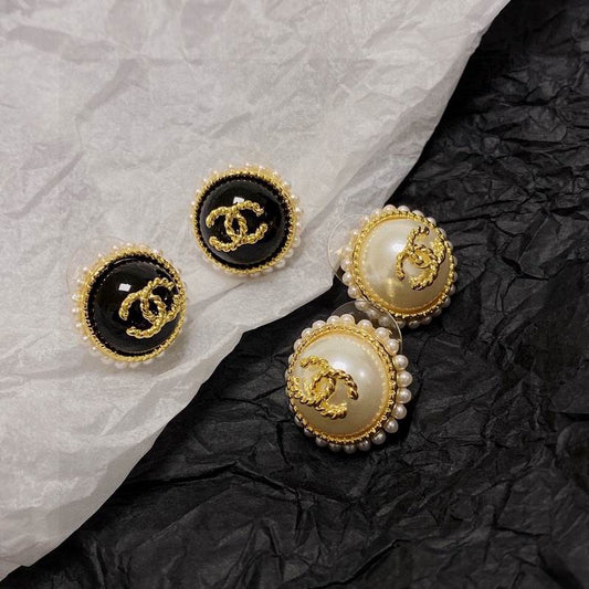 CHANEL Earring