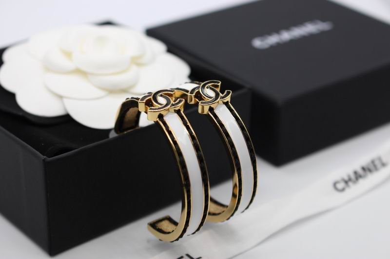 CHANEL Earring