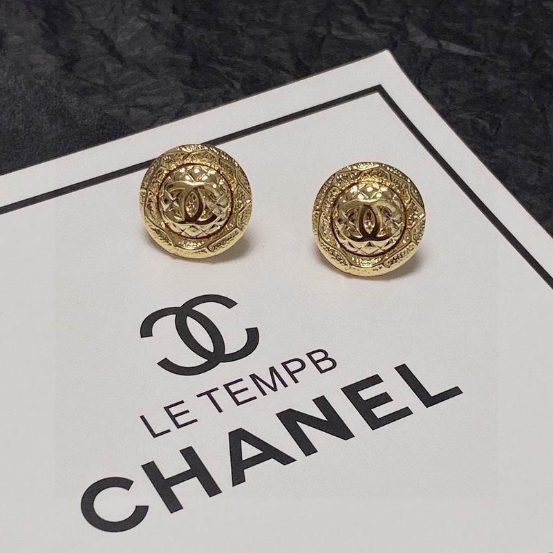 CHANEL Earring