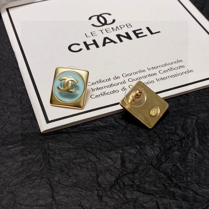 CHANEL Earring
