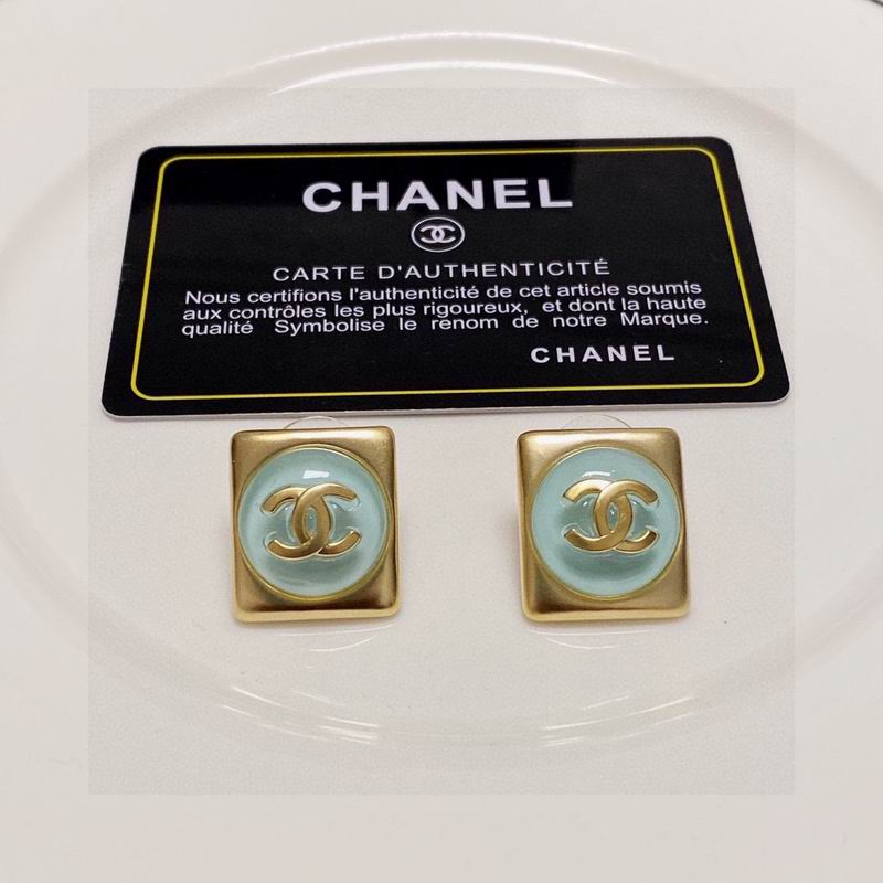 CHANEL Earring