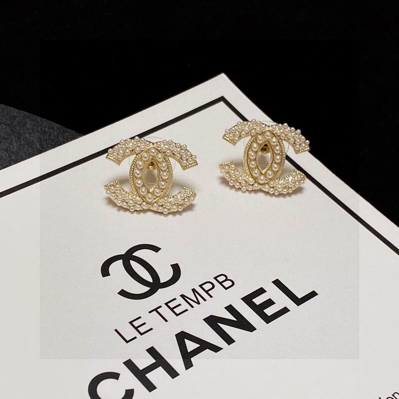 CHANEL Earring