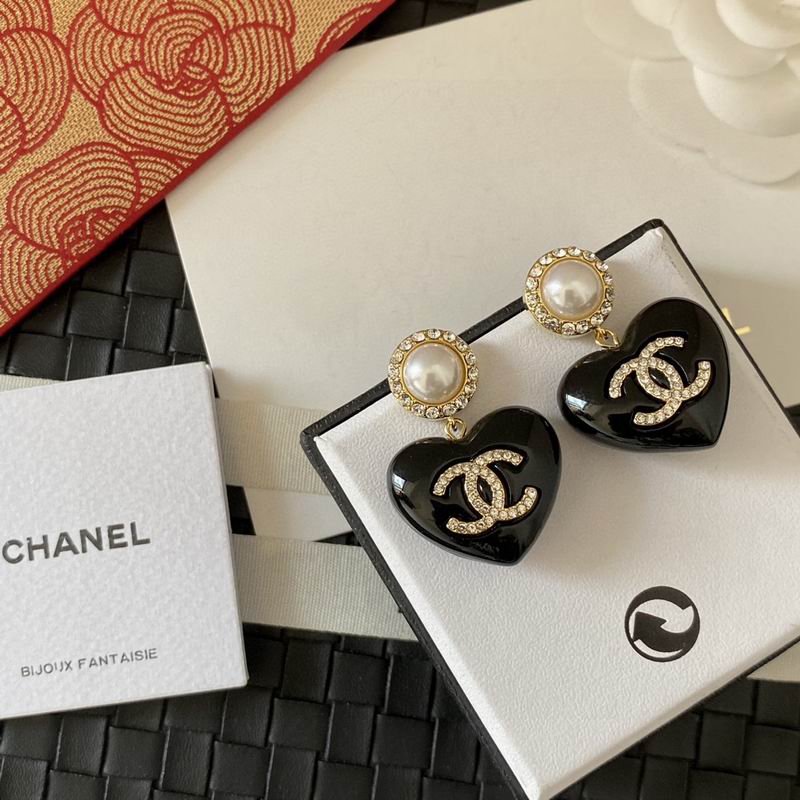 CHANEL Earring