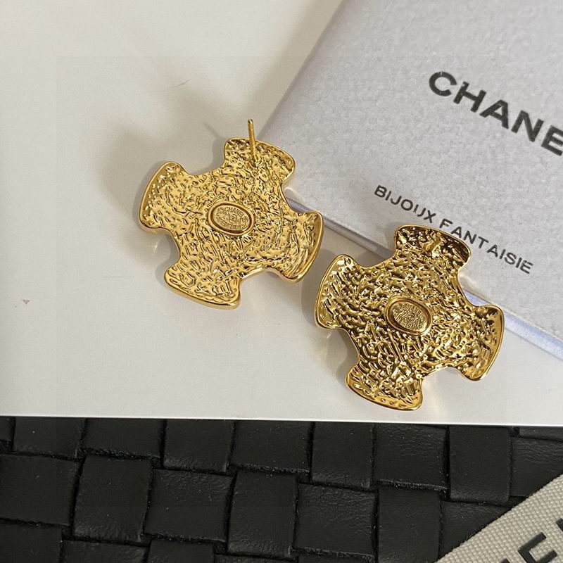 CHANEL Earring
