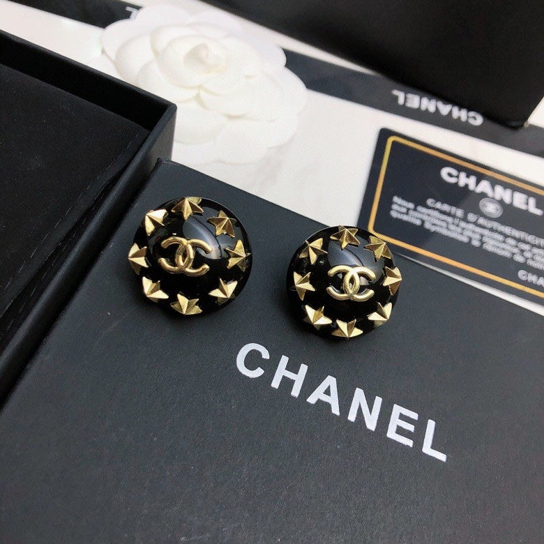 CHANEL Earring