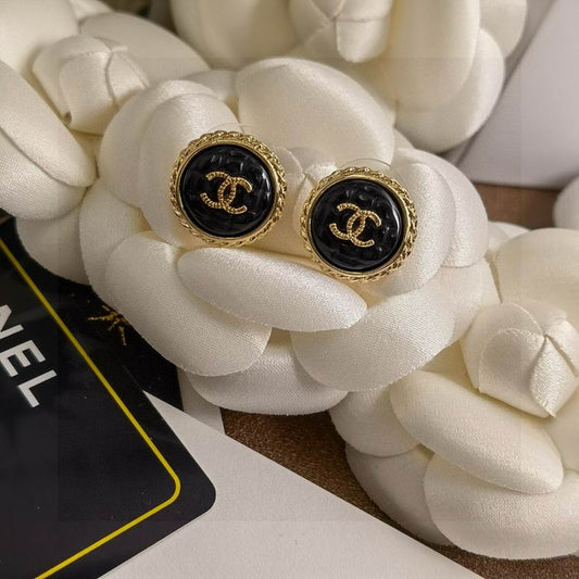 CHANEL Earring