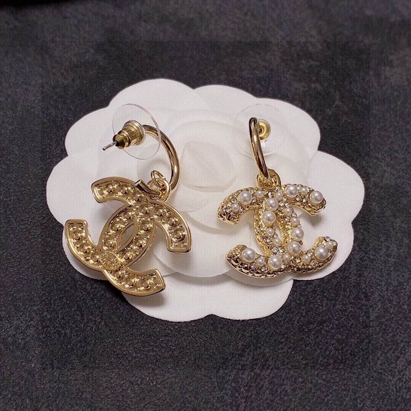 CHANEL Earring