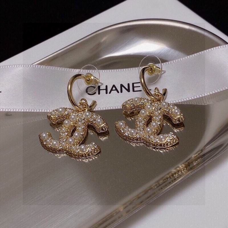 CHANEL Earring
