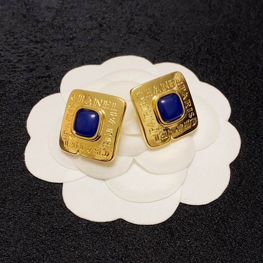 CHANEL Earring