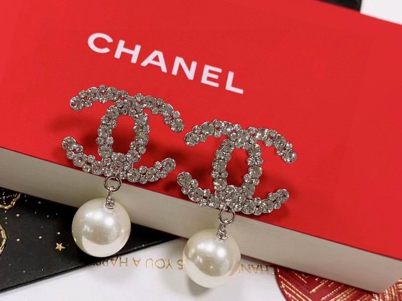 CHANEL Earring