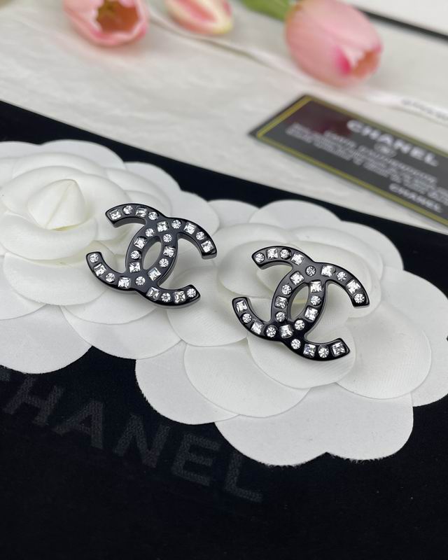 CHANEL Earring