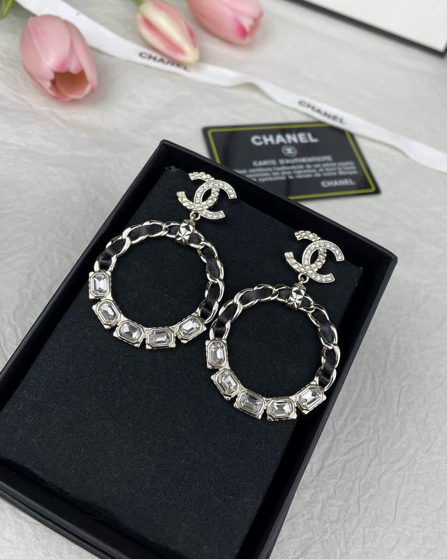 CHANEL Earring