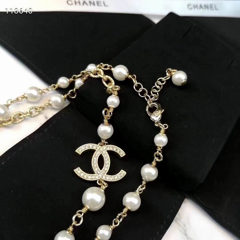 C.H.A.N.E.L Necklace 16