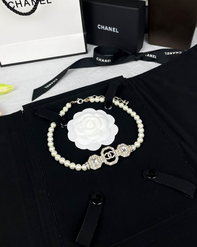 CHANEL Necklace
