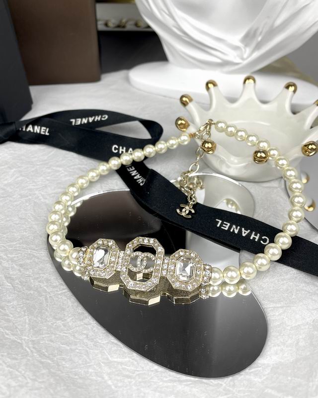 CHANEL Necklace