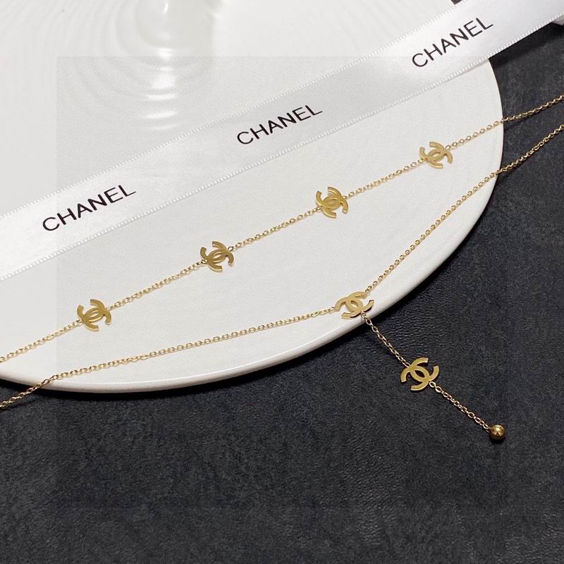 C.H.A.N.E.L Necklace 3