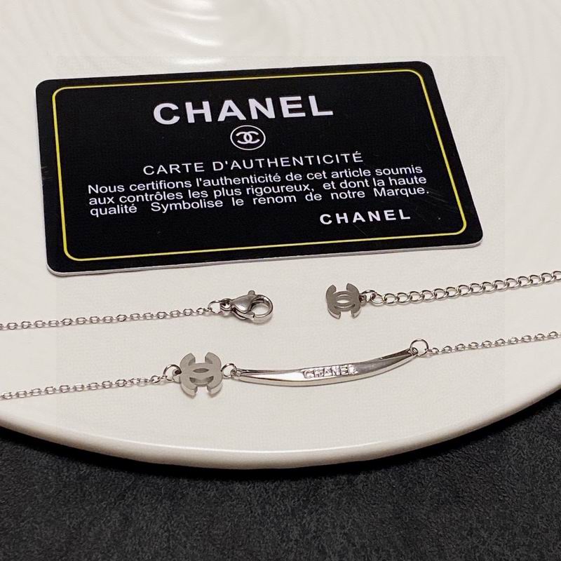 C.H.A.N.E.L Necklace 5