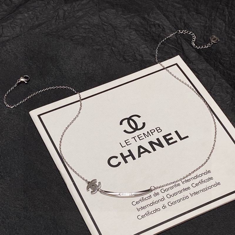 C.H.A.N.E.L Necklace 5