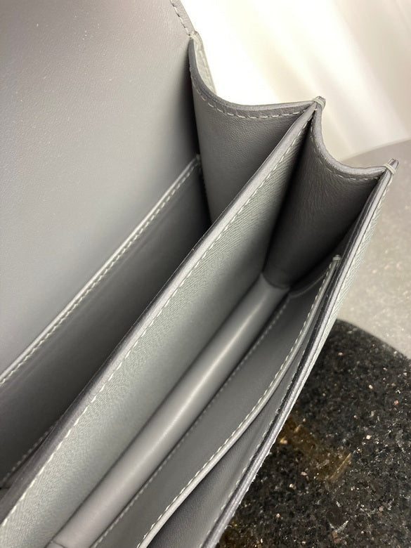 HERMES Constance Bag 19CM EPSOM