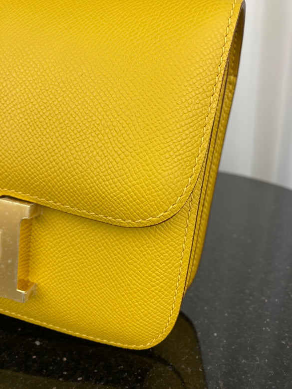 HERMES Constance Bag 19CM EPSOM