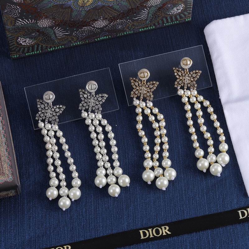 D.I.O.R Earring 1