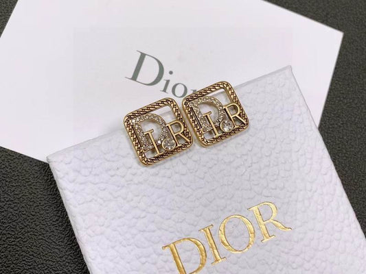 D.I.O.R Earring 7