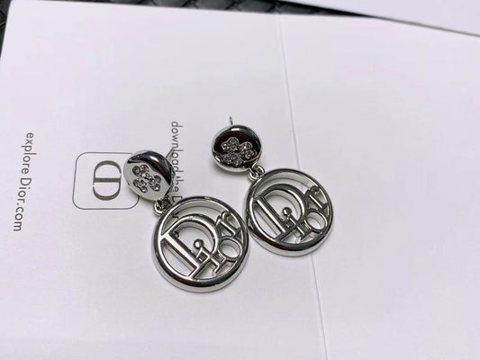 D.I.O.R Earring 128