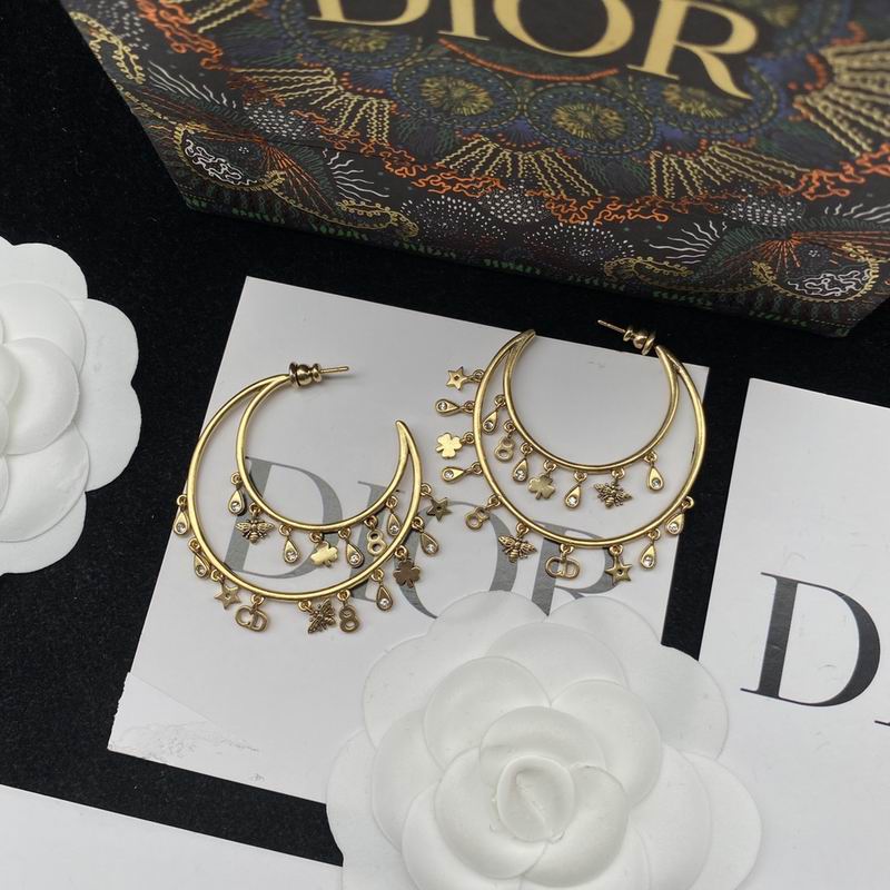 D.I.O.R Earring 174