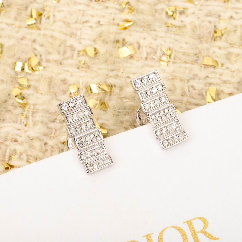 D.I.O.R Earring 183