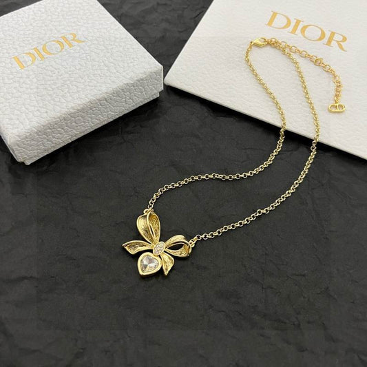 D.I.O.R Necklace 2