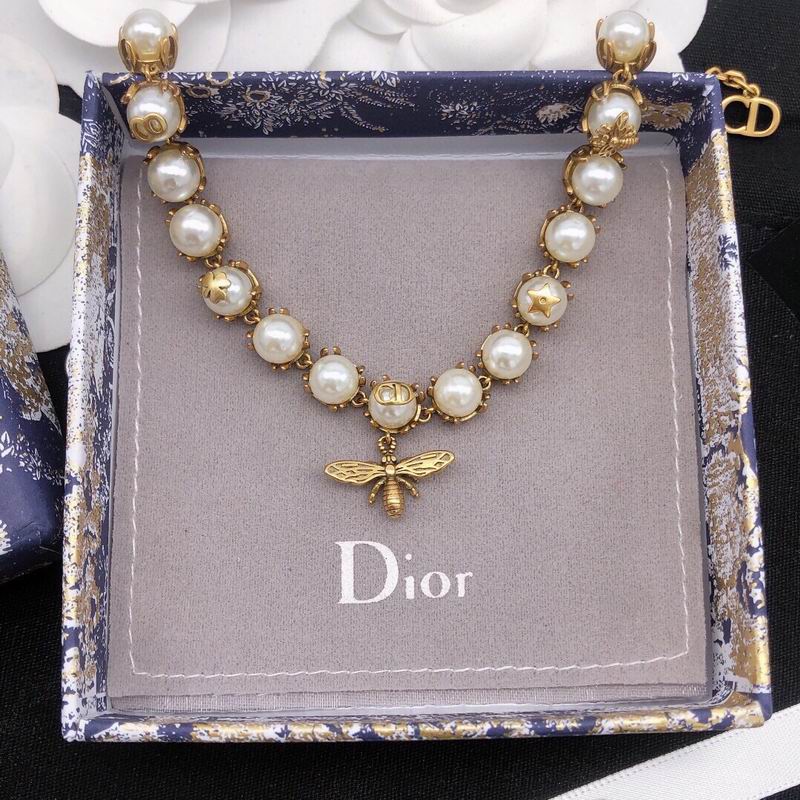 D.I.O.R Necklace 18