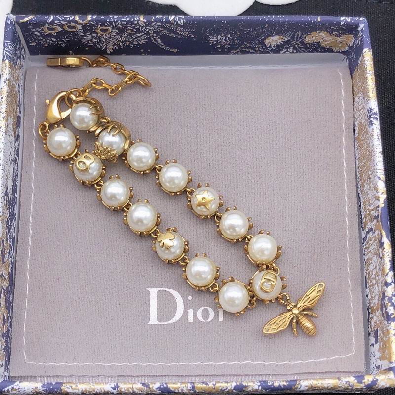 D.I.O.R Necklace 18