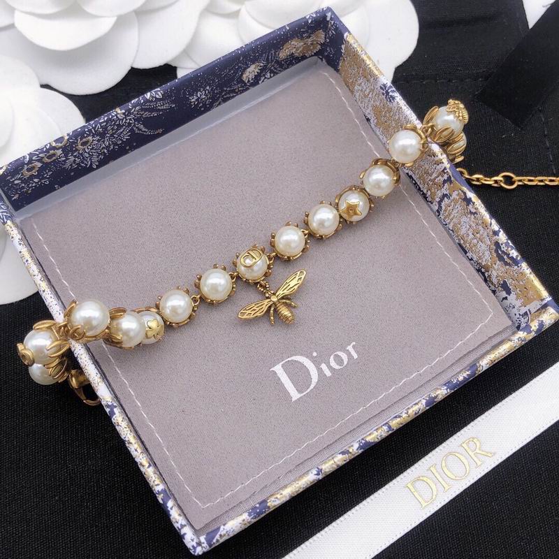 D.I.O.R Necklace 18