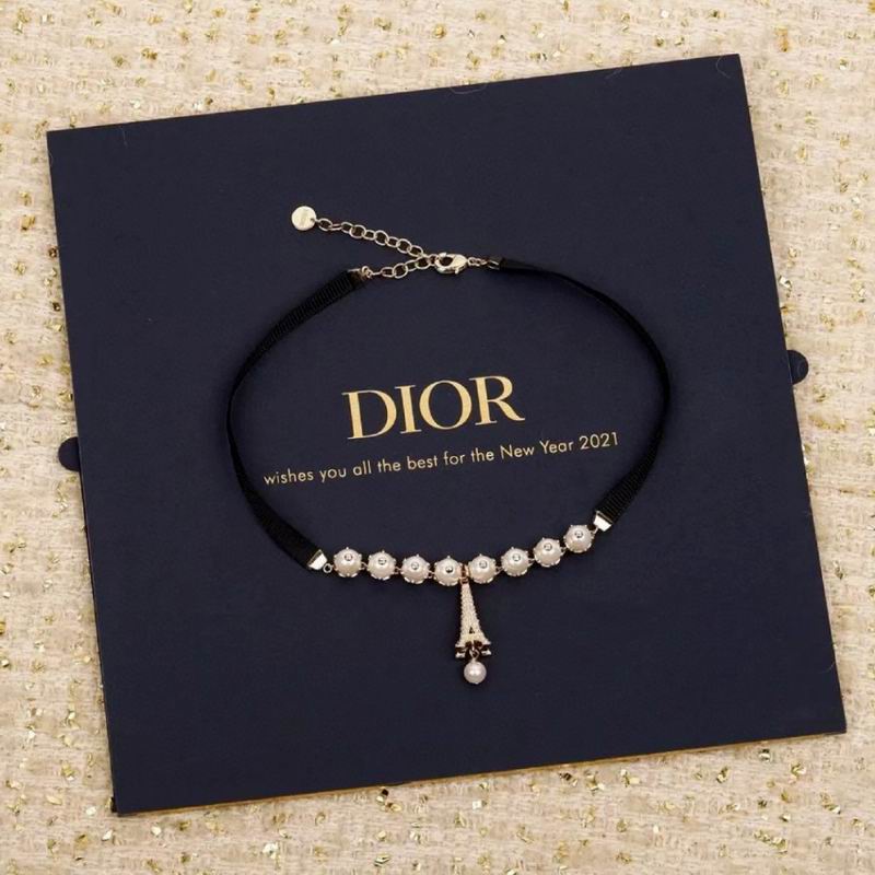 D.I.O.R Necklace 20