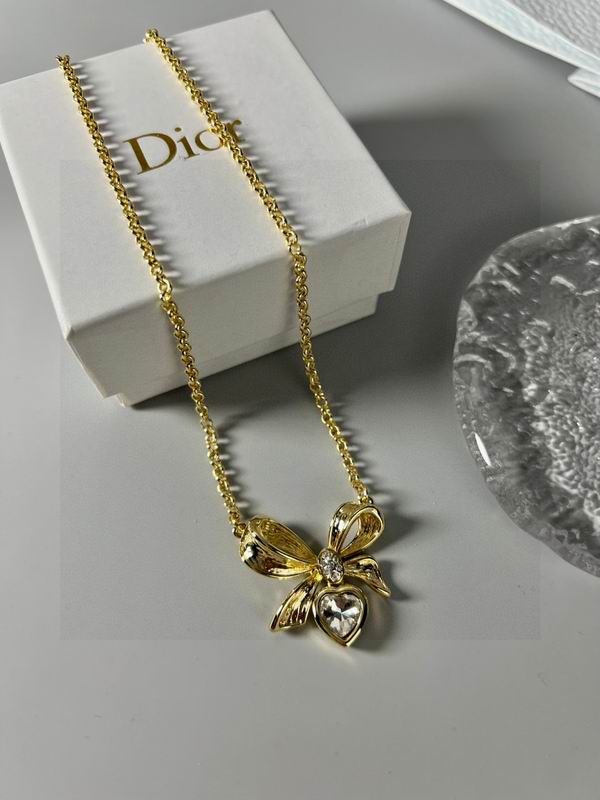 D.I.O.R Necklace 50