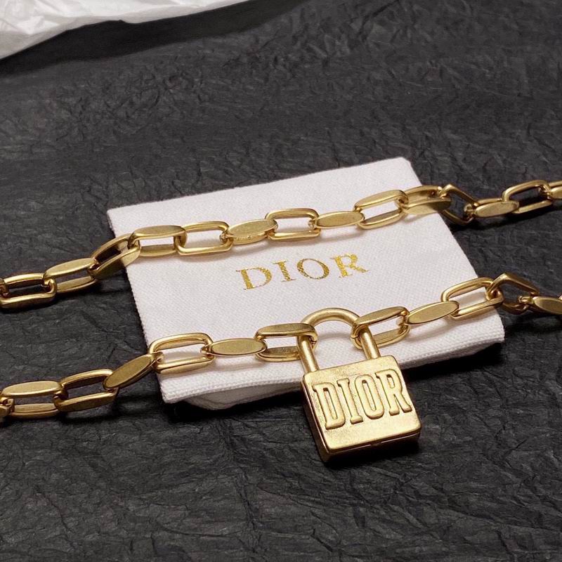 D.I.O.R Necklace 53