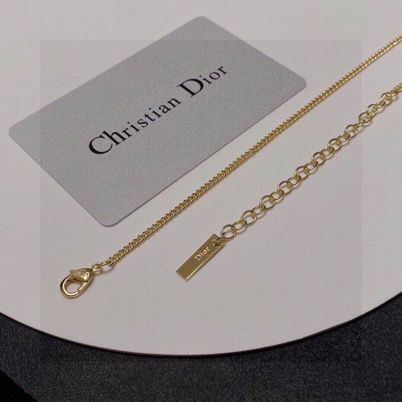 D.I.O.R Necklace 70