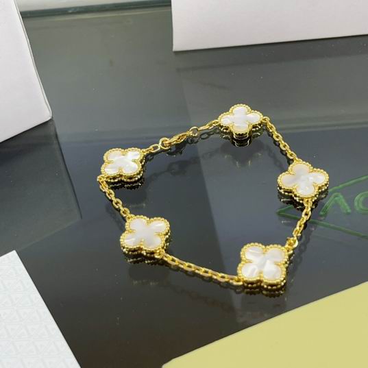 Van Cleef & Arpels Bracelet