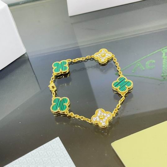 Van Cleef & Arpels Bracelet