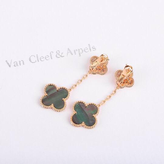 V.a.n Cleef & Arpels Earring 4